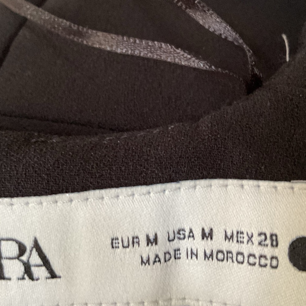 Elegant Black V-Neck Dress by Zara, Medium - Picture 8 of 10